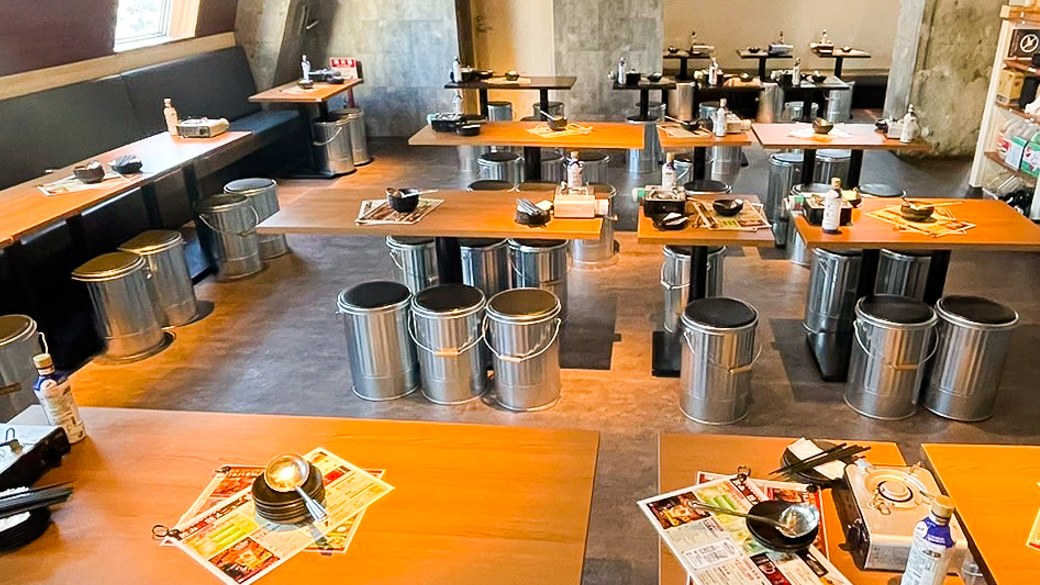 2000円 食べ放題飲み放題 居酒屋 おすすめ屋 池袋店の内観