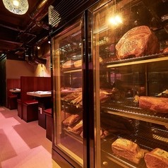 A5ランクの黒毛和牛焼肉 炭治郎 新宿店の写真