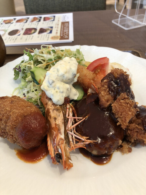 cafe & restaurant ウエストリバーの料理