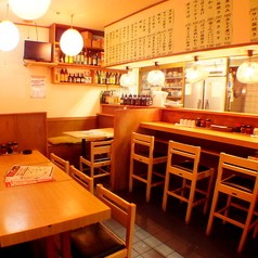 オーダーバイキング 餃子や 新橋店の写真