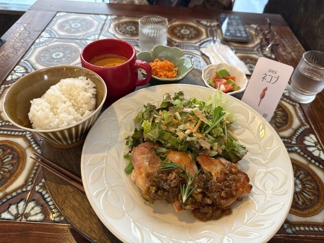 猫喫茶ネコブの料理
