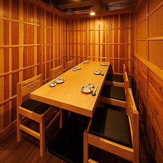 煮込みと藁焼き 裏路地 くろちゃん 池袋店の写真