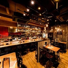 イタリアン＆ワインバー CONA 新宿三丁目店の写真
