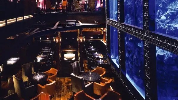 LUXIS（ラグシス）の内観