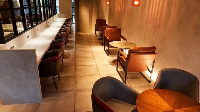 & OIMO TOKYO CAFE 中目黒店の内観