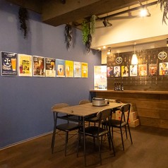 革命前夜 中山下ビアホールの写真