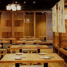 餃子酒場 肉汁とっつぁん 新宿東口店の写真