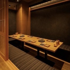 旨い鮮魚 魚吉酒場 新宿店の写真