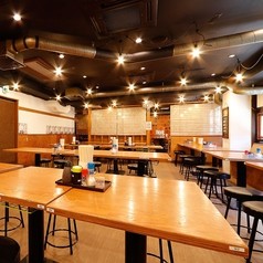 旬の海鮮と日本酒 丸港水産 新宿本店の写真
