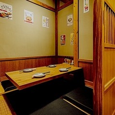餃子酒場 肉汁とっつぁん 新宿中央店の写真