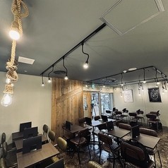 横浜駅西口駅前酒場 Lien Lien (リアン リアン) 横浜の写真