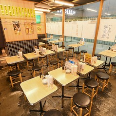 ひとくち餃子とレモンサワー ストライク 名駅本店の写真