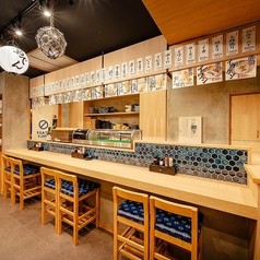 炉端と海鮮 寿司酒場 魚さんじ 難波店の写真
