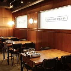 肉×鍋×韓国料理 韓国バル OKOGE 梅田東通り店の写真