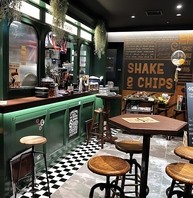 英國酒場Shake&Chipsの写真