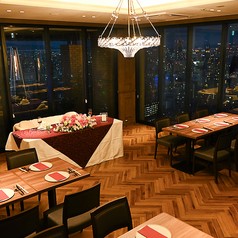 SKY DINING UOMAN(アパホテル&リゾート 大阪なんば駅前タワー)の写真