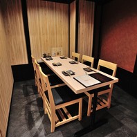 炭火と宮崎地鶏と釜飯 TORA鶏YA 梅田 北新地店の写真
