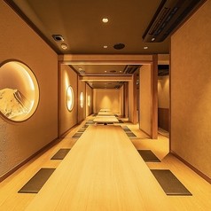 肉ト串 大衆酒場 一番手 梅田東通り店の写真