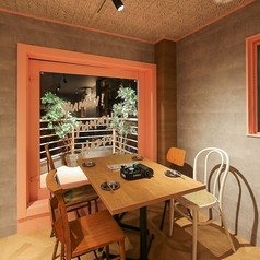 サムギョプサル 韓国バル サラン 梅田東通り店の写真
