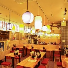 居酒屋 餃子のかっちゃん 大阪駅前第2ビル店の写真