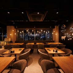 幻の和牛と三崎港直送鮮魚 モルゲン 横浜駅前店の写真